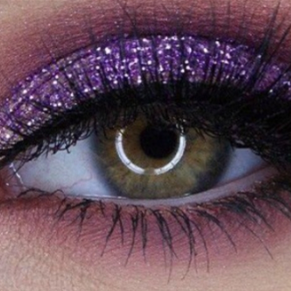 ๐๐๐งโโ๏ธFUSCHIA MAC Cosmetics  DISCONTINUED Glitter NWT - Picture 5 of 8